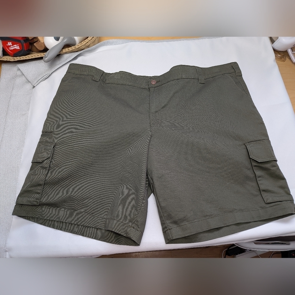 DICKIES Women Plus Size Cargo Short Size 24W Kaki Green Stretch Loose Fit